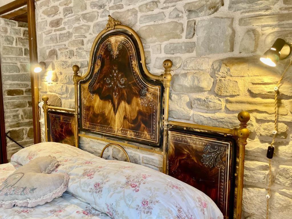 Agriturismo Biologico Castello Della Pieve Hotel แมร์คาเตลโลซุลเมเตาโร ภายนอก รูปภาพ