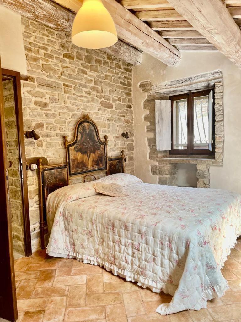 Agriturismo Biologico Castello Della Pieve Hotel แมร์คาเตลโลซุลเมเตาโร ภายนอก รูปภาพ